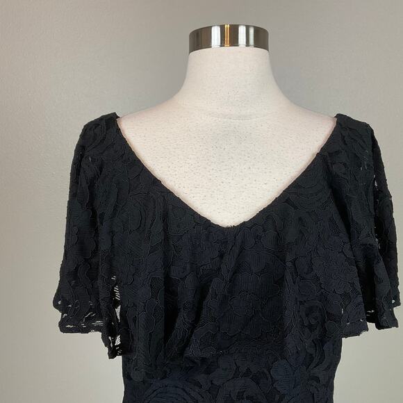 Ralph Lauren Black Lace Cocktail Dress Size 8 Ruffled V-Neck Short Sleeve Sheath - Picture 5 of 12
